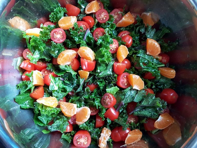 Read more about the article Colourful Kale Salad