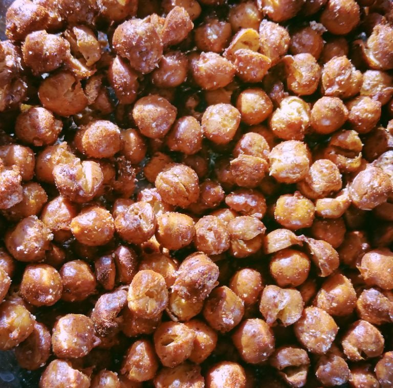 Read more about the article SWEET & SPICY CHICKPEAS