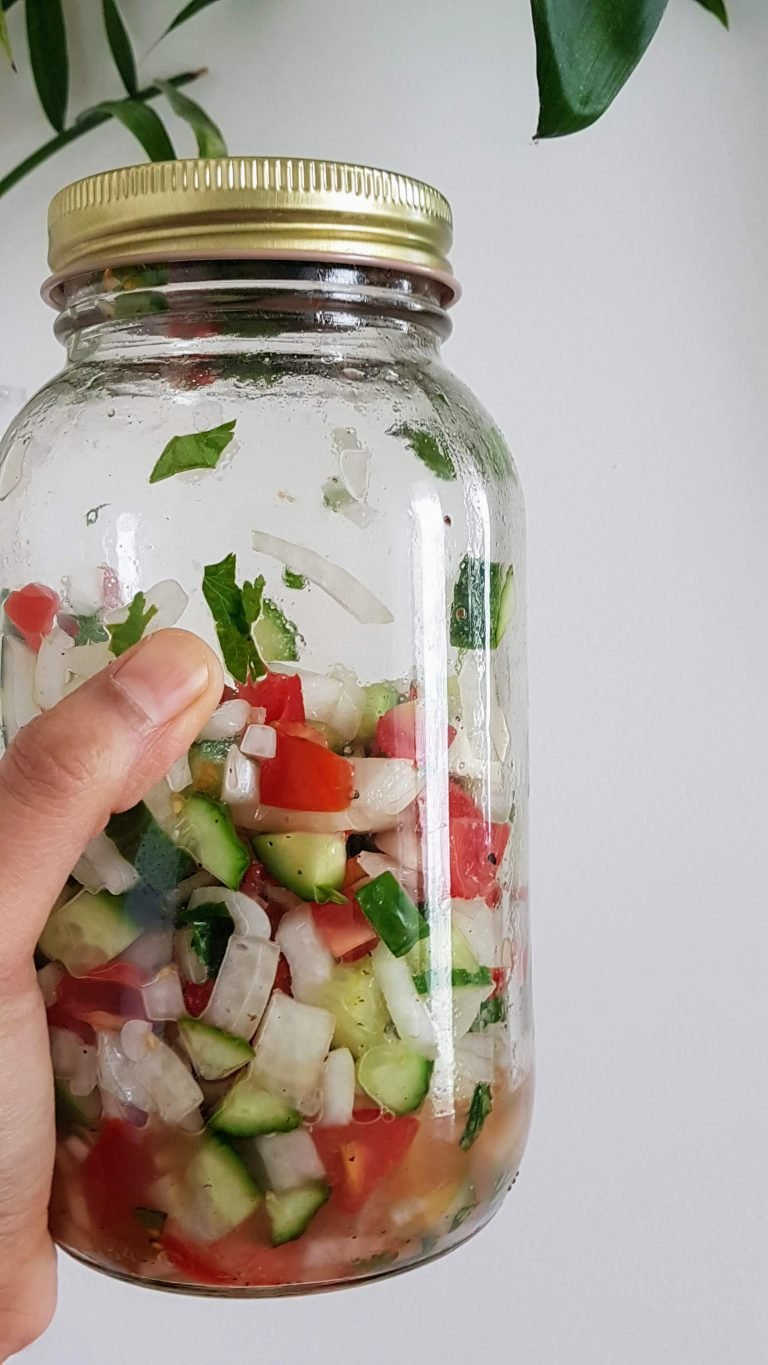 Read more about the article Kachoomar Salad